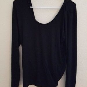 COPY - Fabletics NWT Black Athletic top Size Large
